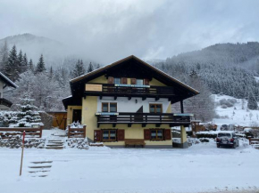 Zugspitzhaus Monika